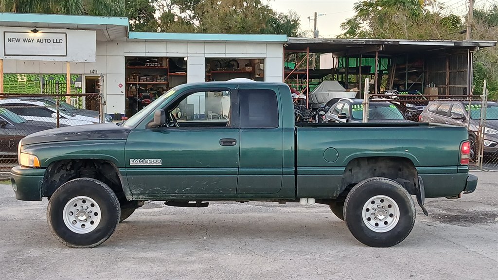 1999 Dodge Ram - $9,995