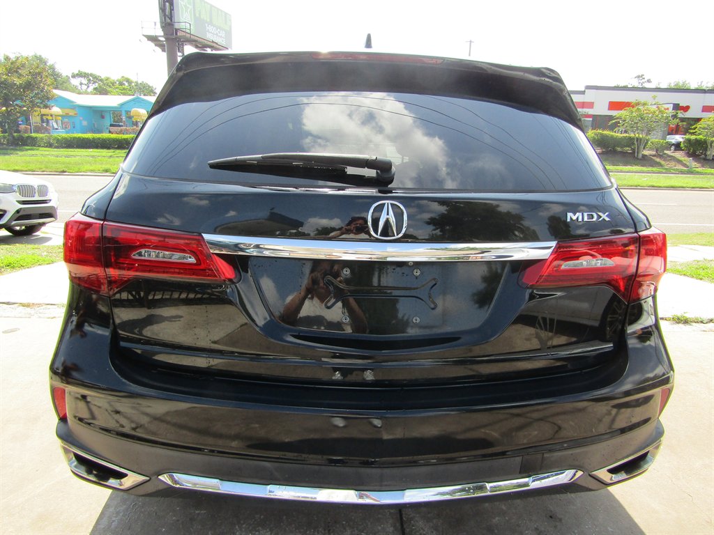 2018 Acura MDX - $10,999