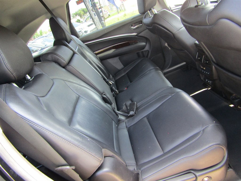 2018 Acura MDX - $10,999