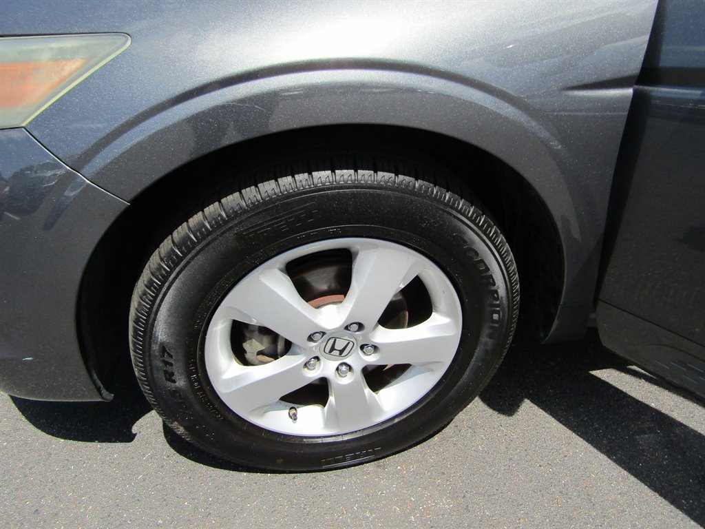 2012 Honda Crosstour - $6,500