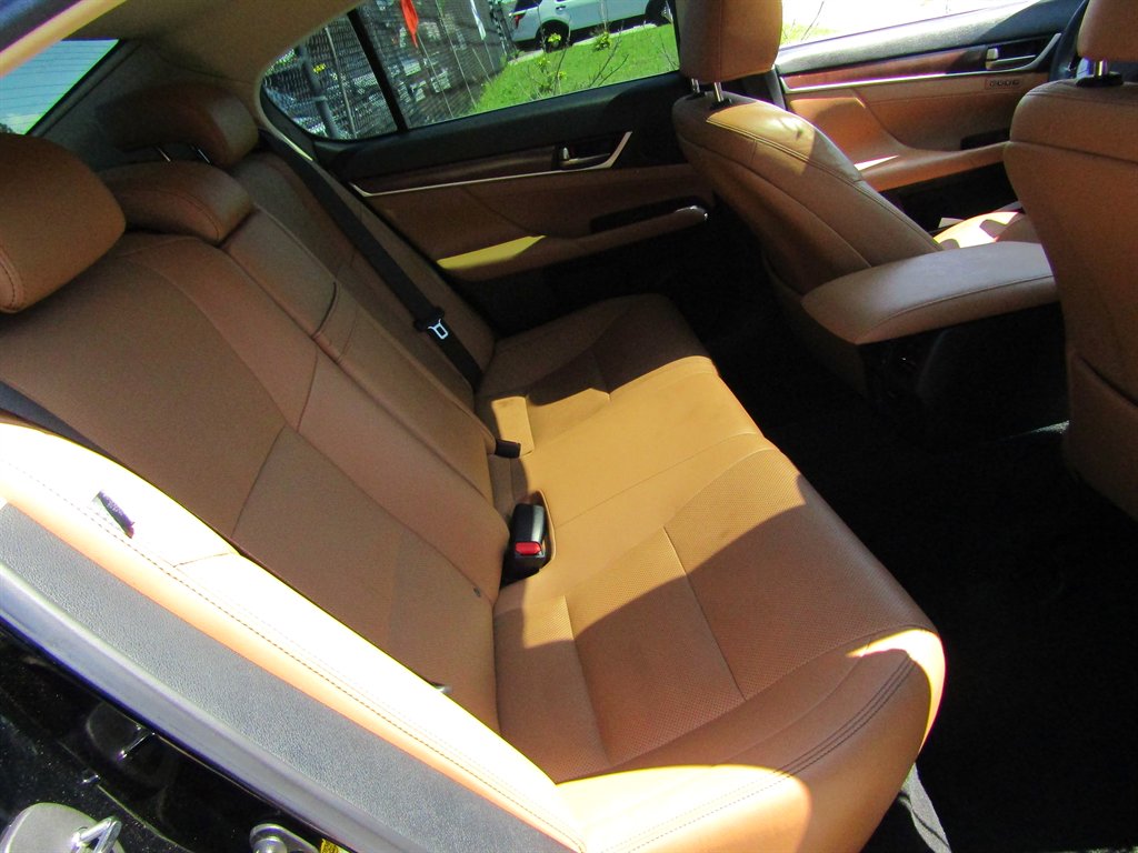 2015 Lexus GS - $14,999