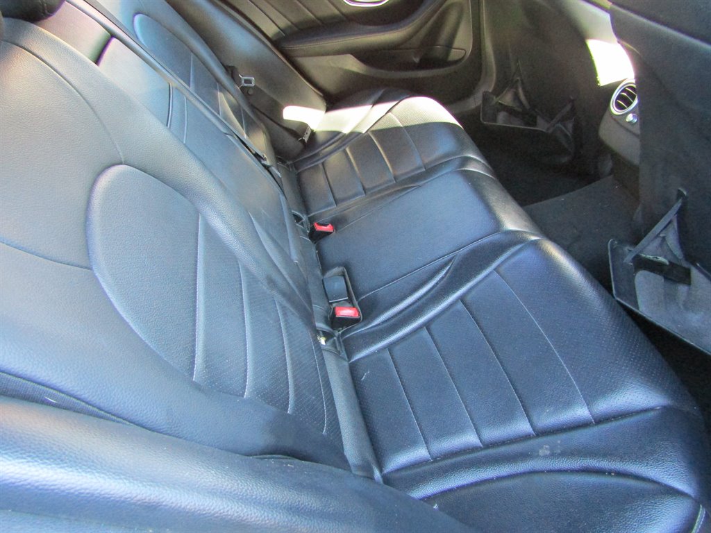 2015 Mercedes-Benz C-Class - $8,000