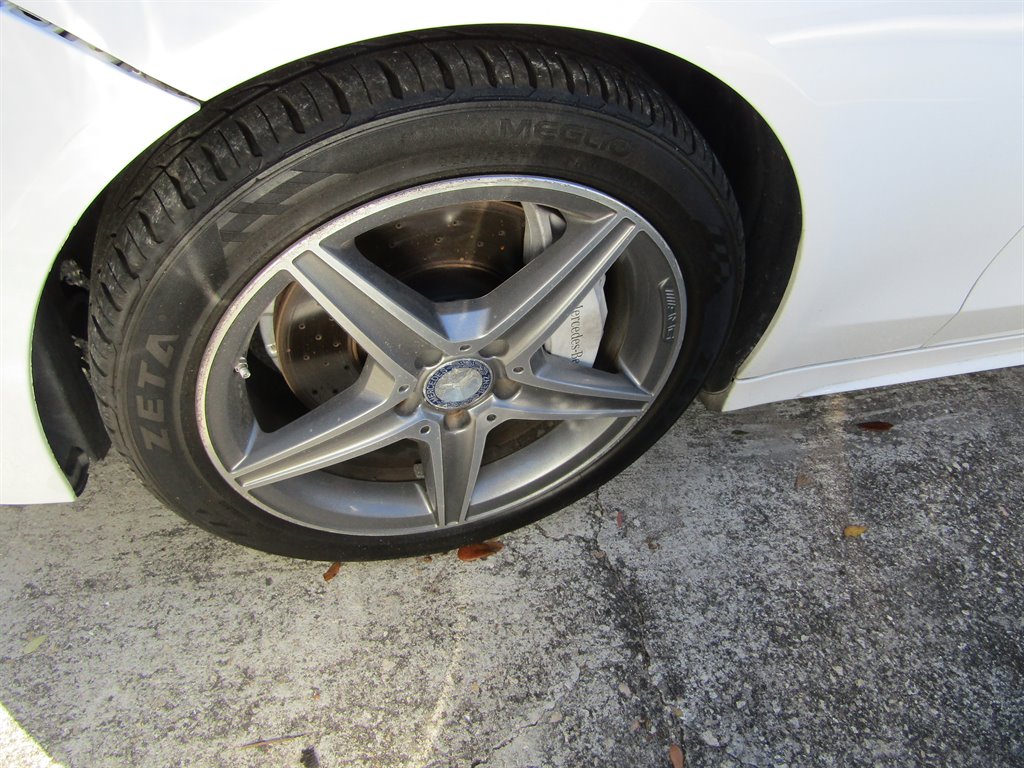 2015 Mercedes-Benz C-Class - $8,000