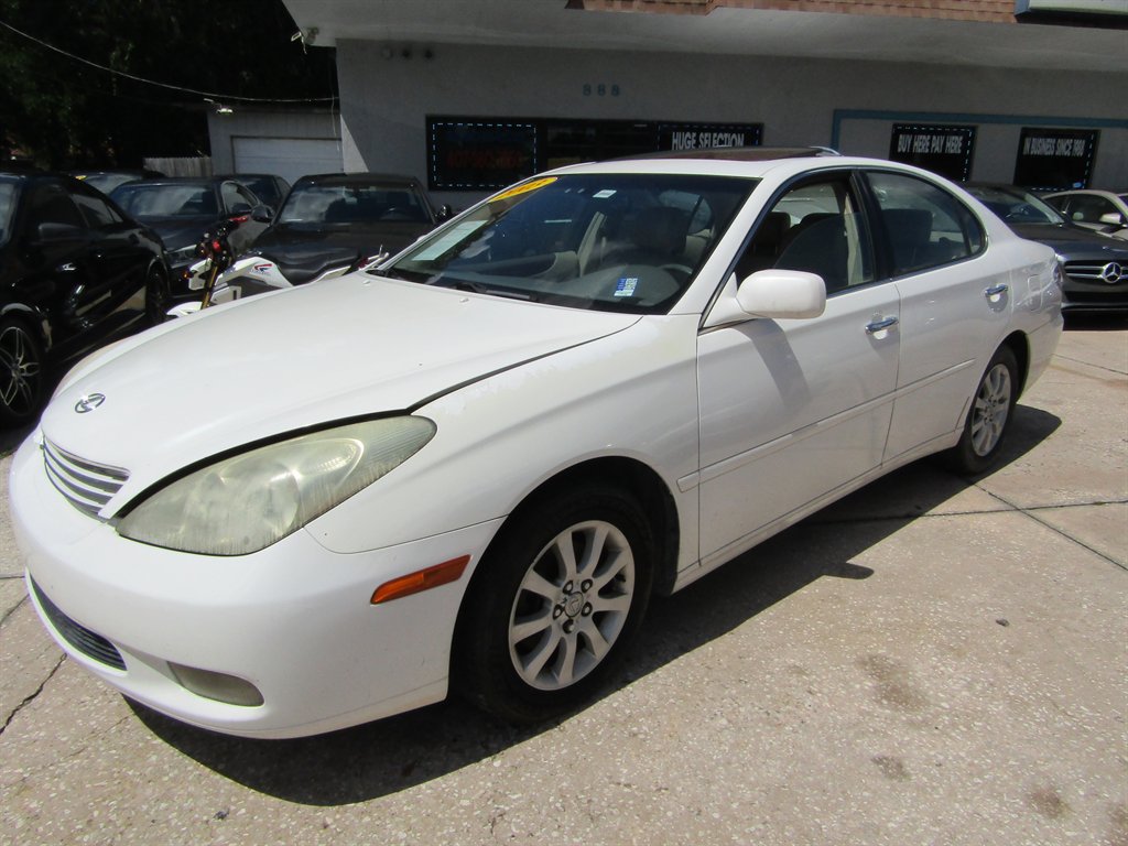 2003 Lexus ES - $1,800