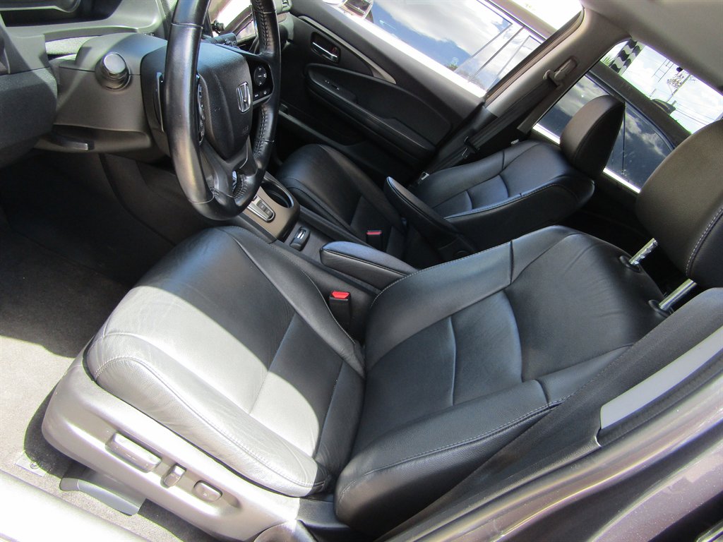 2021 Honda Pilot - $23,999