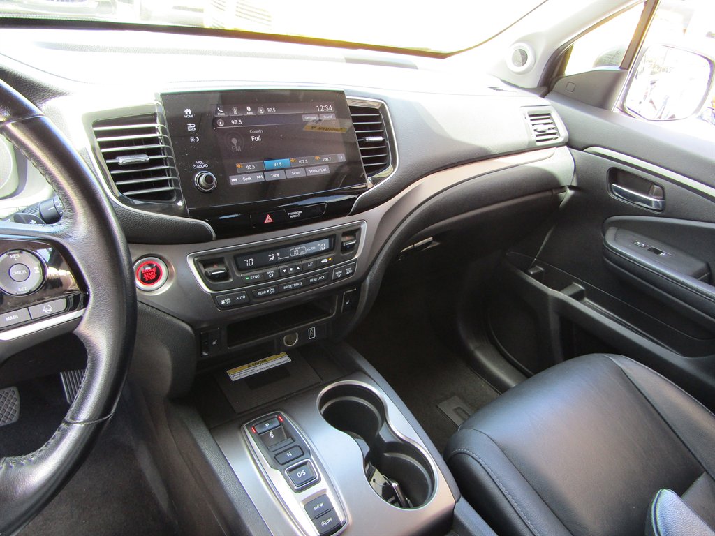2021 Honda Pilot - $23,999