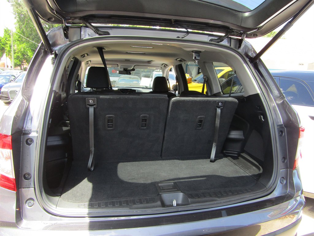 2021 Honda Pilot - $23,999