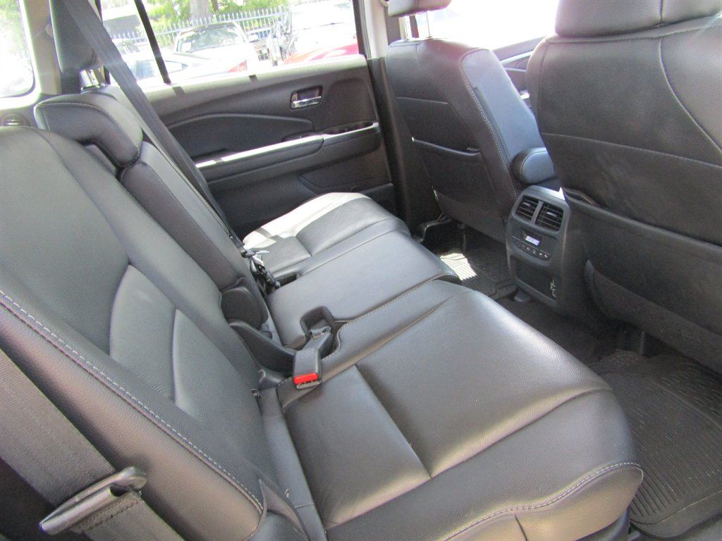 2021 Honda Pilot - $23,999