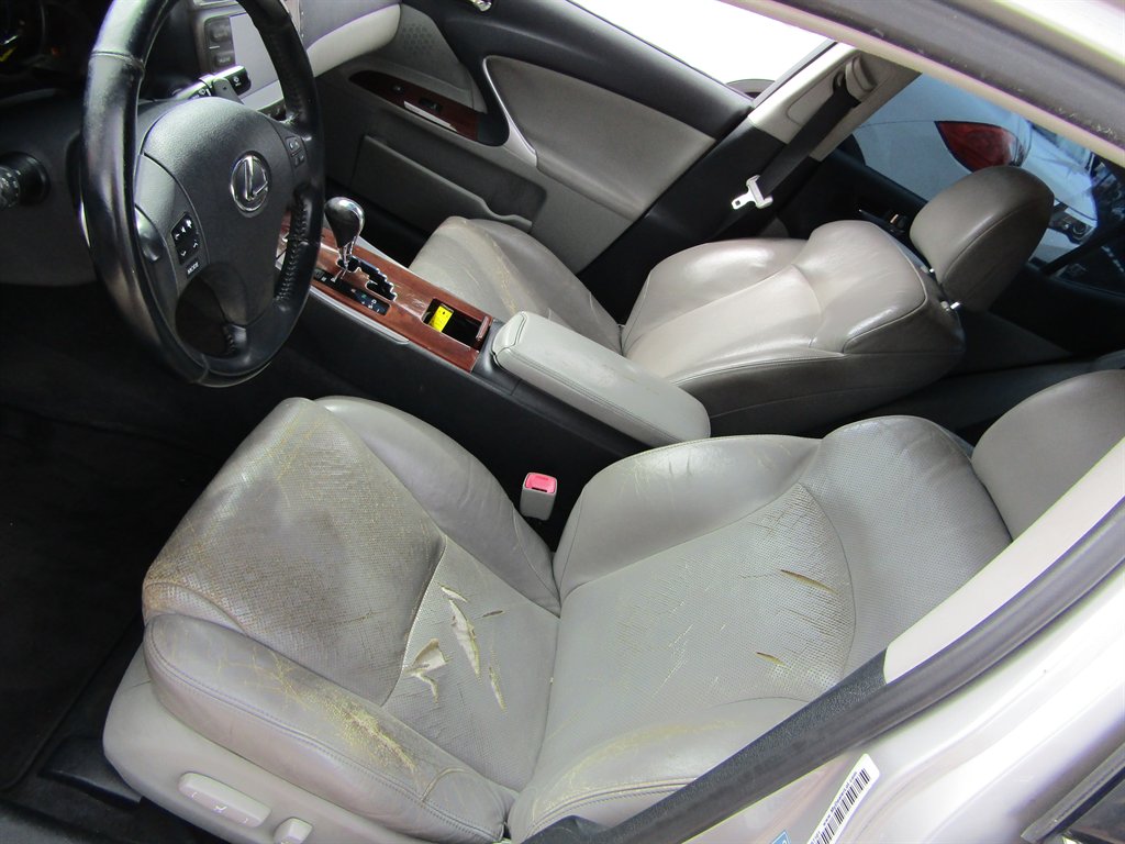 2007 Lexus IS - $4,400