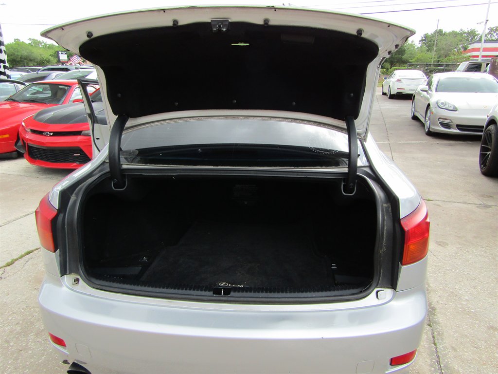 2007 Lexus IS - $4,400