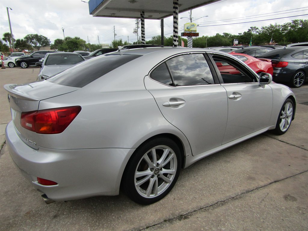 2007 Lexus IS - $4,400