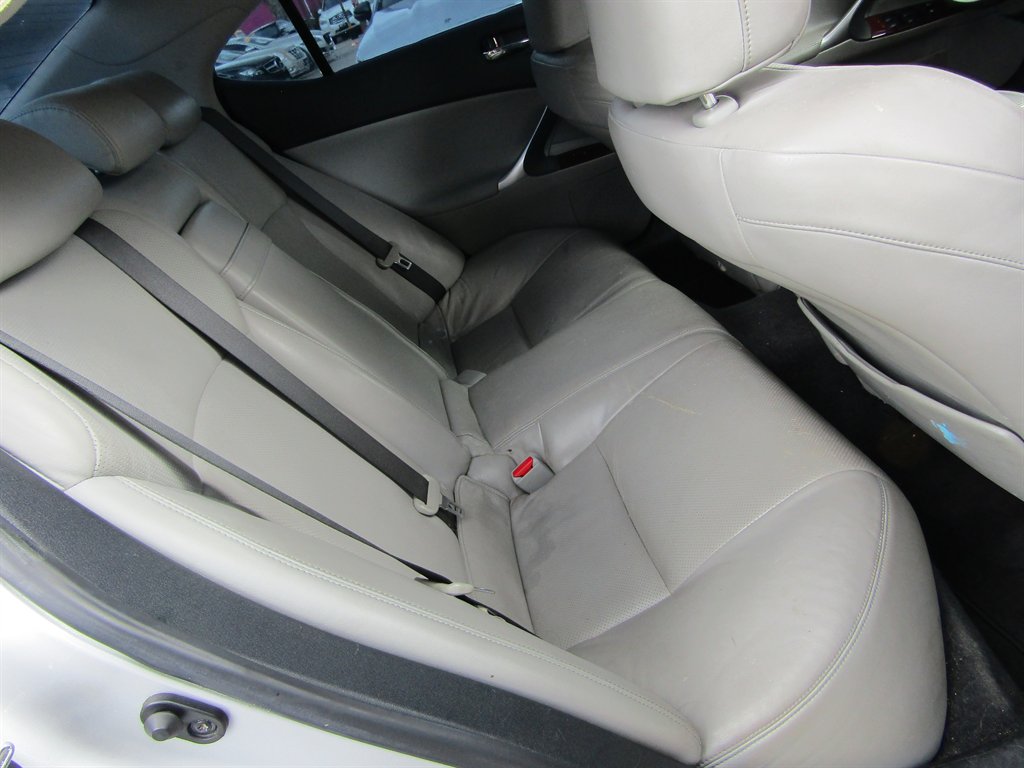 2007 Lexus IS - $4,400