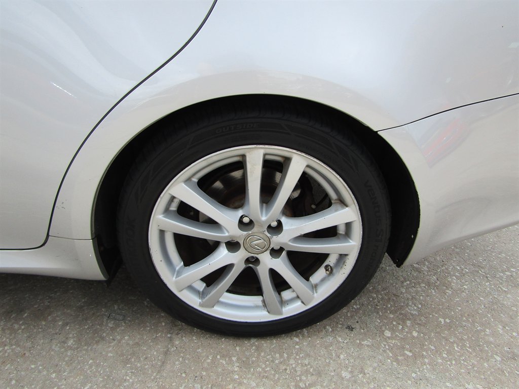 2007 Lexus IS - $4,400