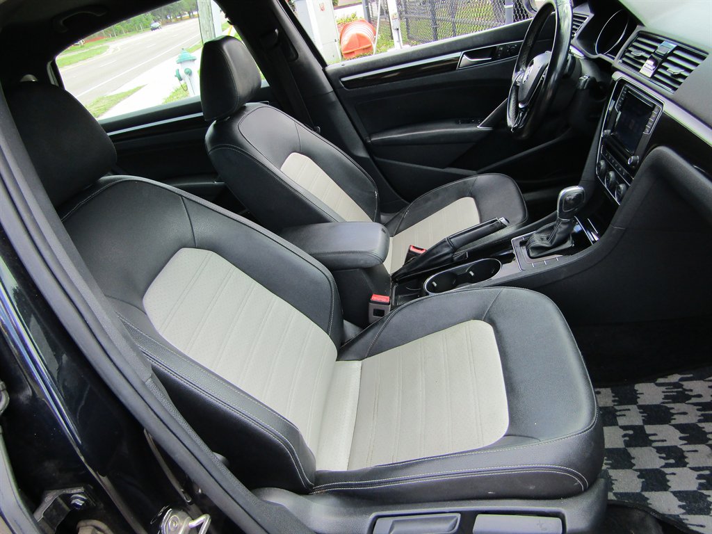 2018 Volkswagen Passat - $6,999