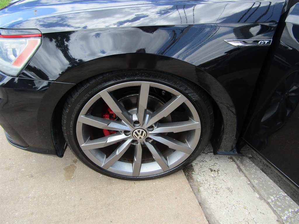 2018 Volkswagen Passat - $6,999