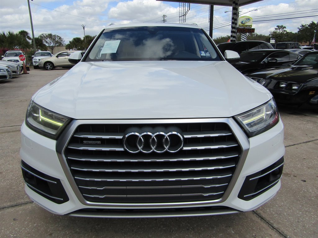 2018 Audi Q7 - $19,999