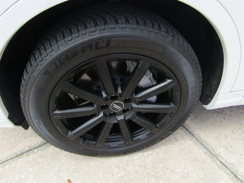 2018 Audi Q7 - $19,999