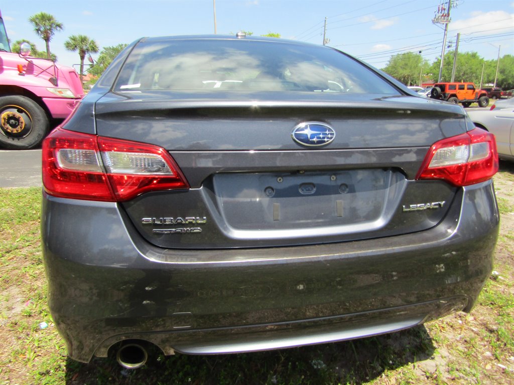 2015 Subaru Legacy Limited photo
