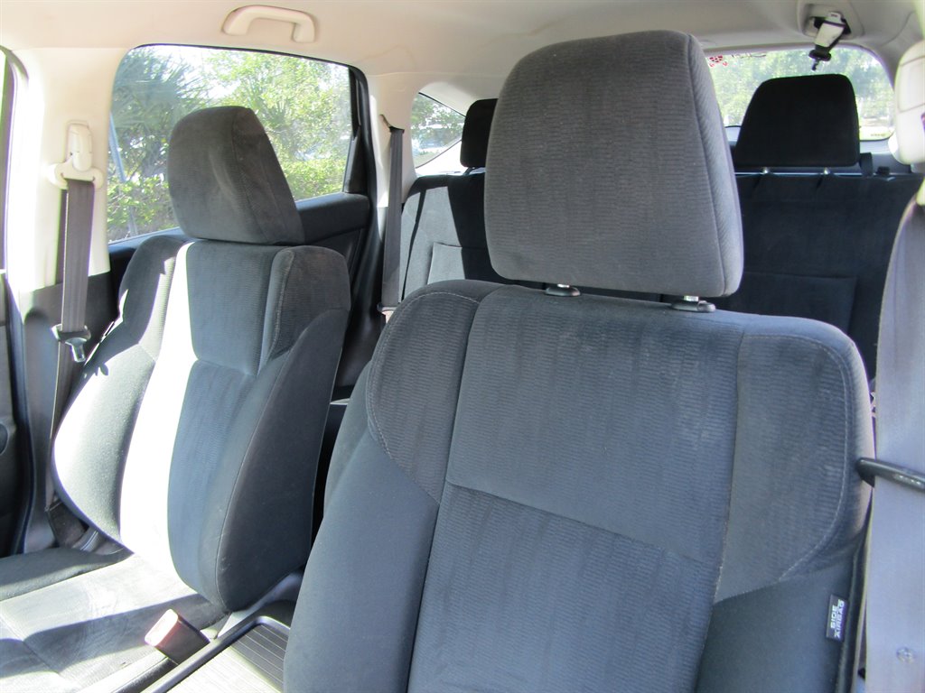 2012 Honda CR-V LX photo