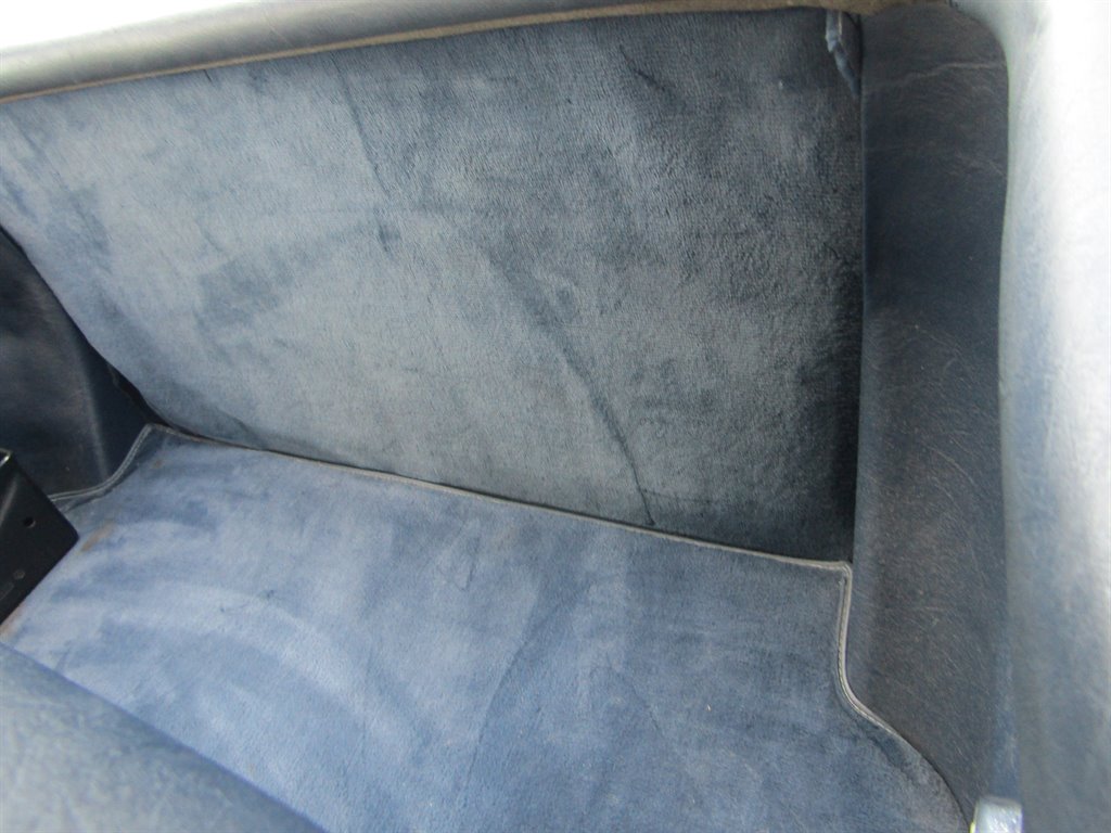1988 Mercedes-Benz 560 - $11,000