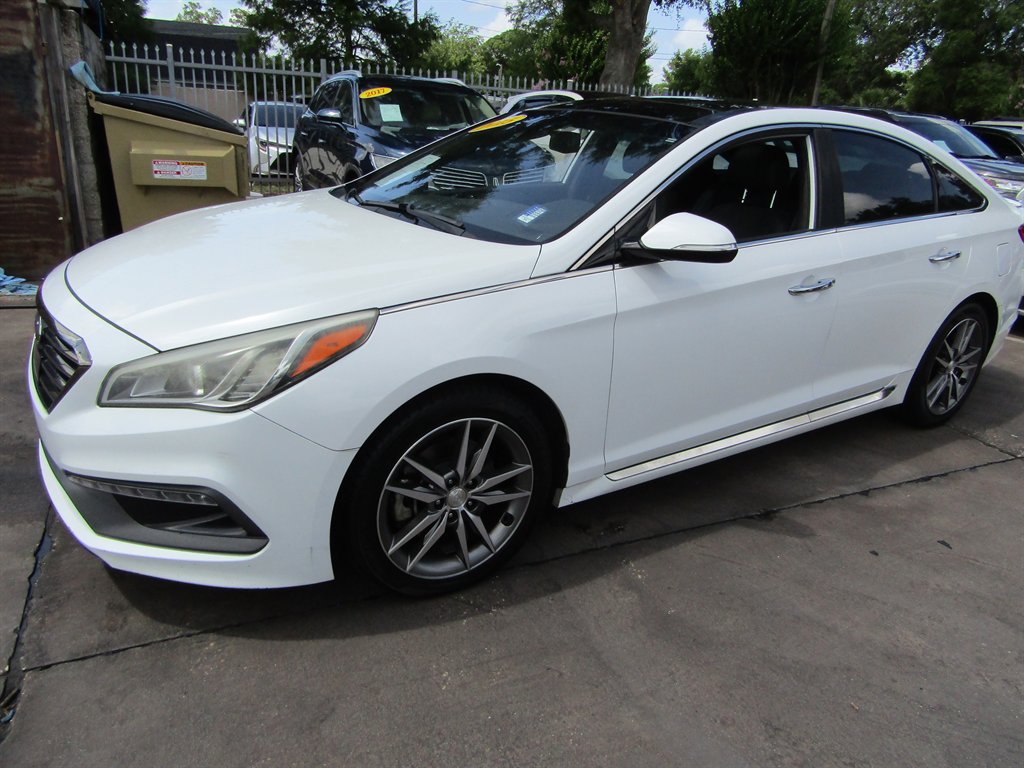 2015 Hyundai Sonata - $6,999