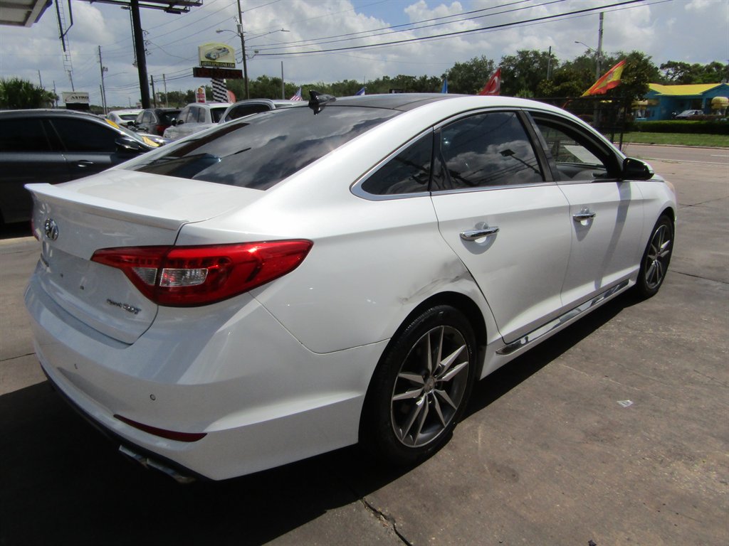 2015 Hyundai Sonata - $6,999