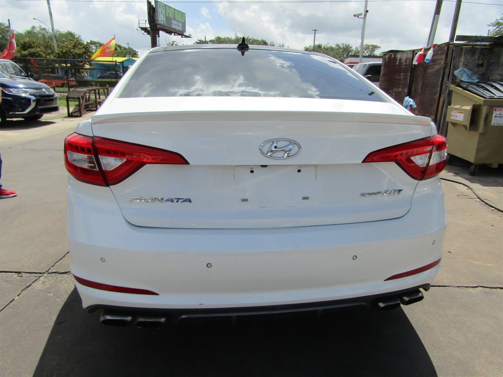 2015 Hyundai Sonata - $6,999