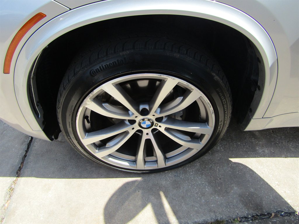 2016 BMW X5 - $9,999