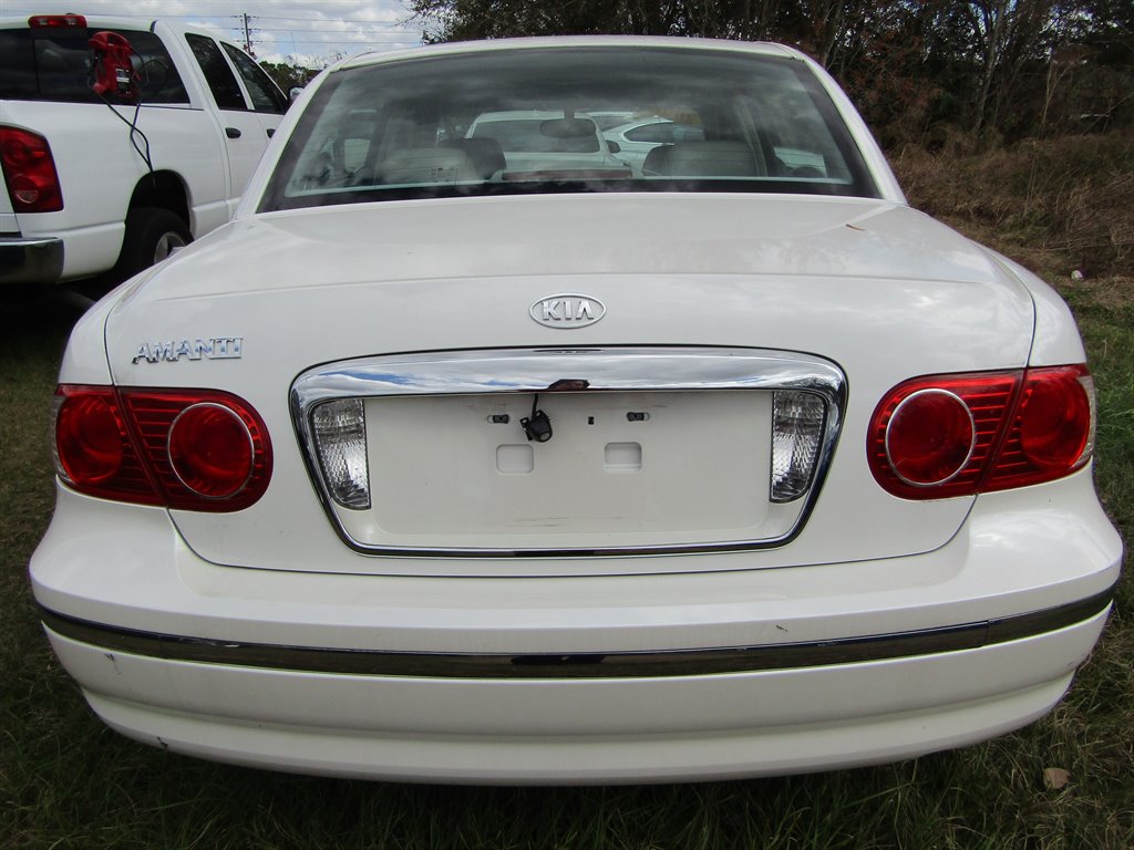 2006 Kia Amanti - $2,999