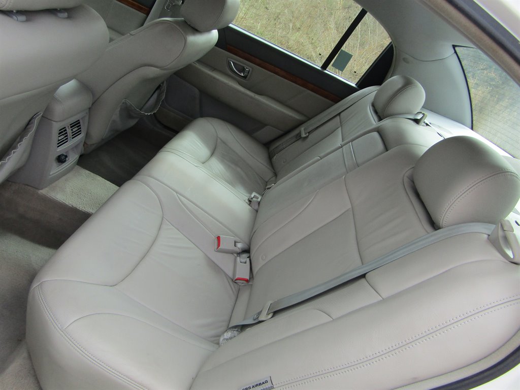 2006 Kia Amanti - $2,999