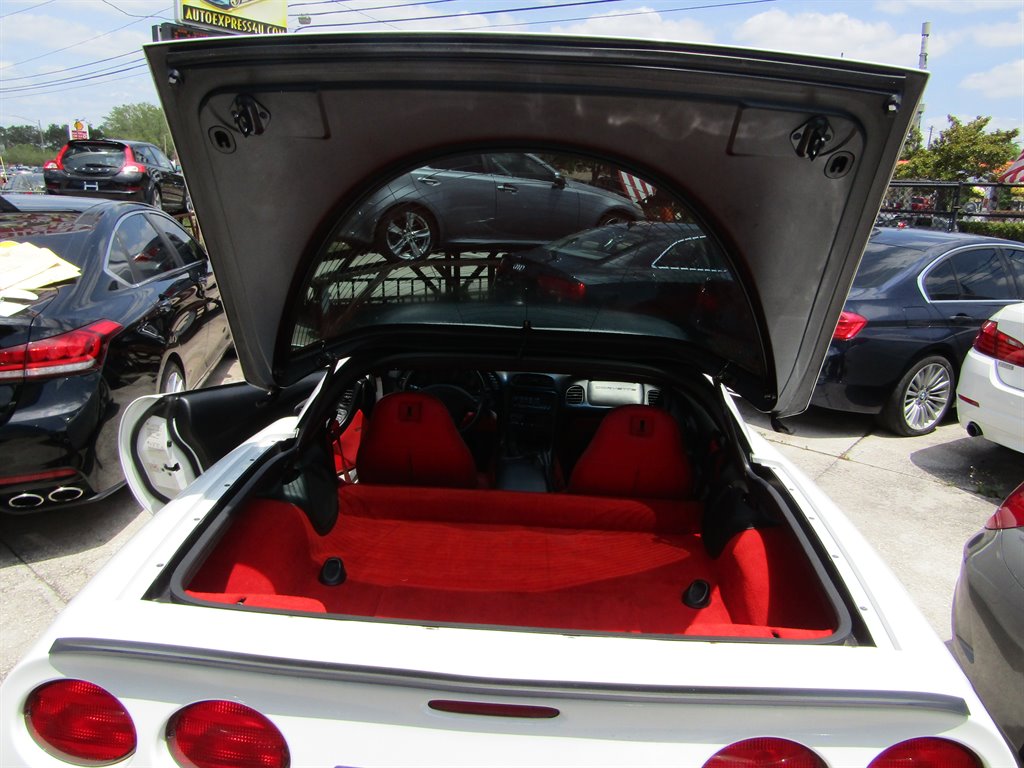 2000 Chevrolet Corvette photo