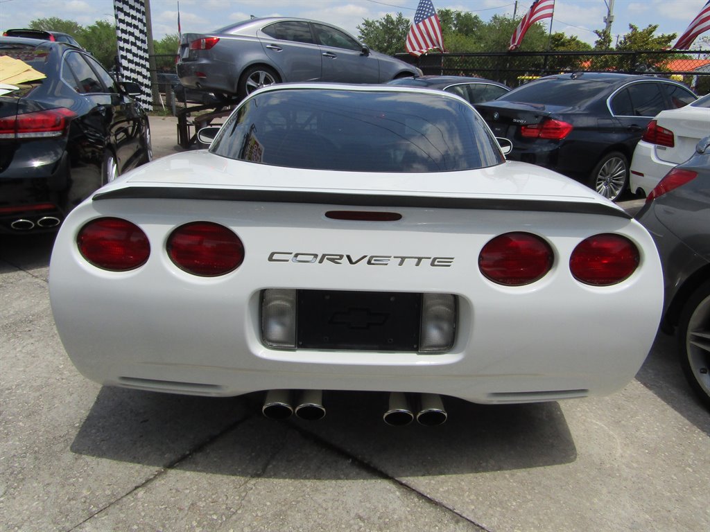 2000 Chevrolet Corvette photo
