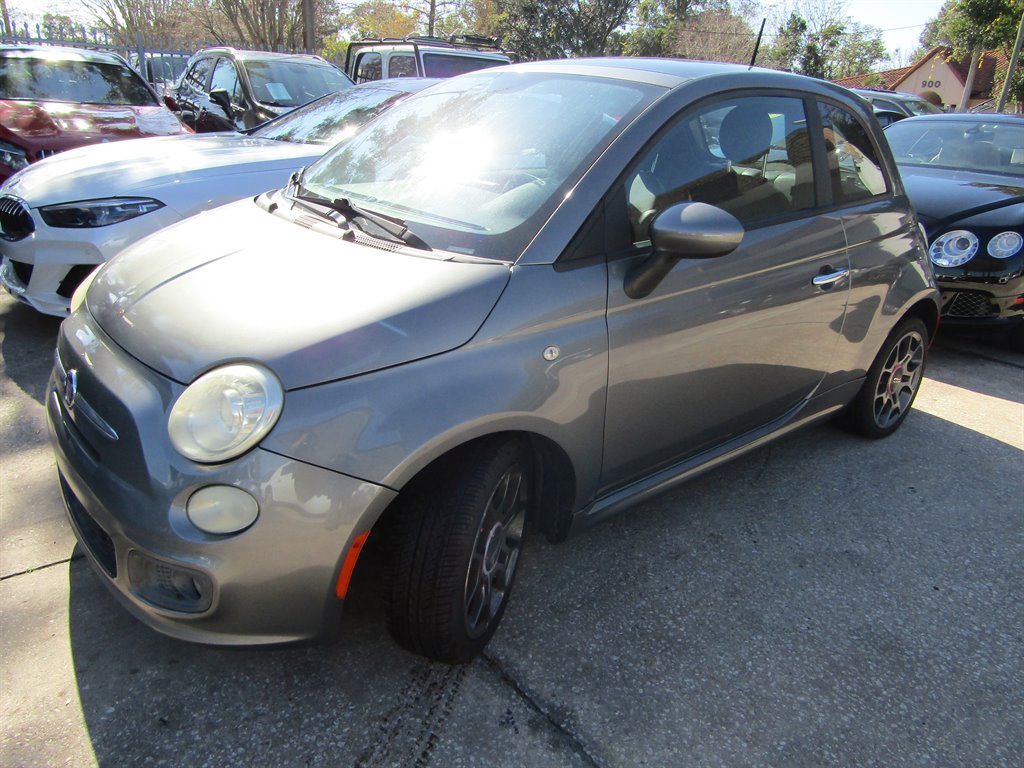 2012 FIAT 500 - $4,300