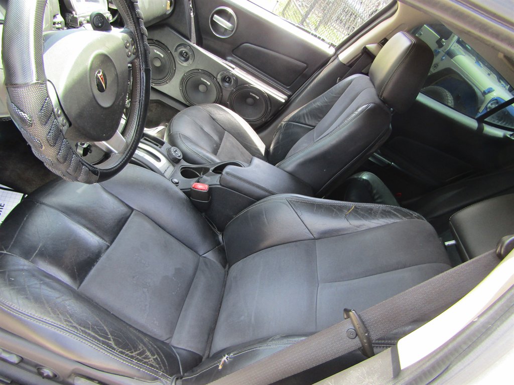 2006 Pontiac Grand Prix - $6,999