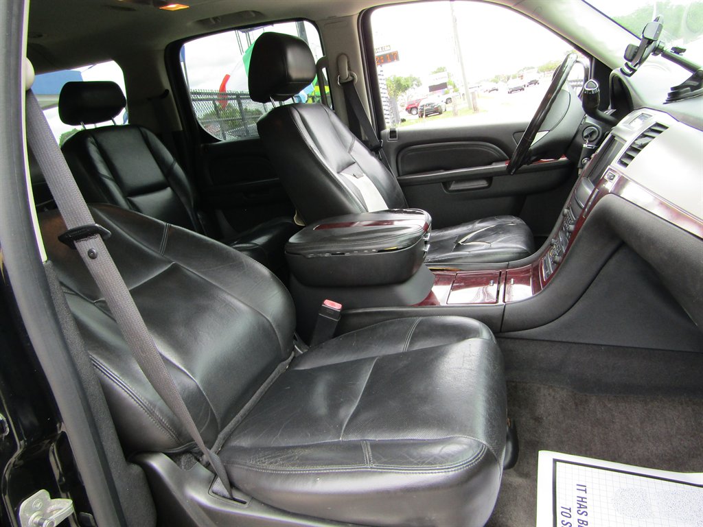 2011 Cadillac Escalade - $7,999