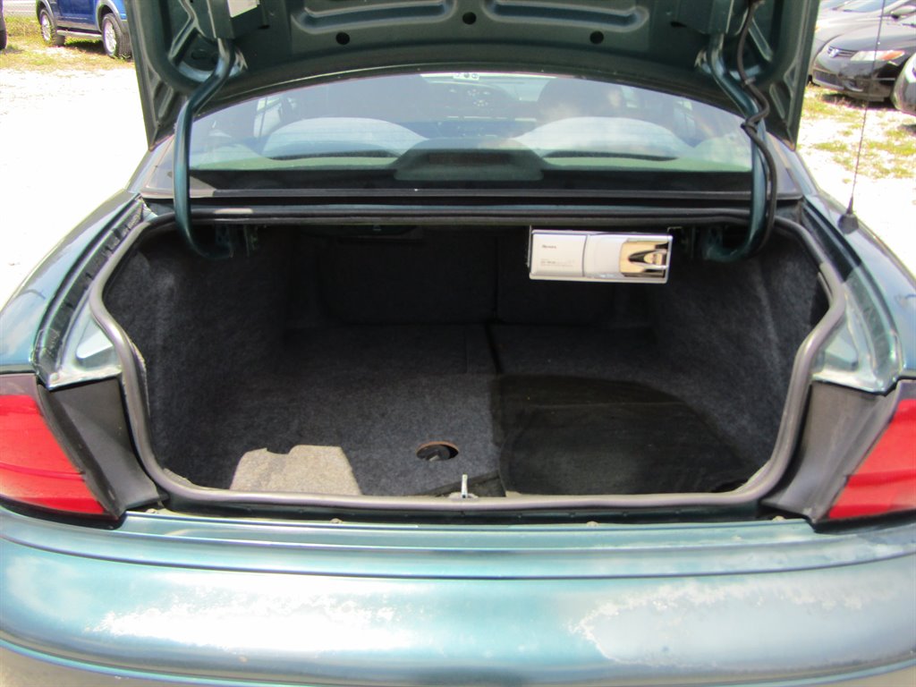 1997 Chevrolet Monte Carlo LS photo