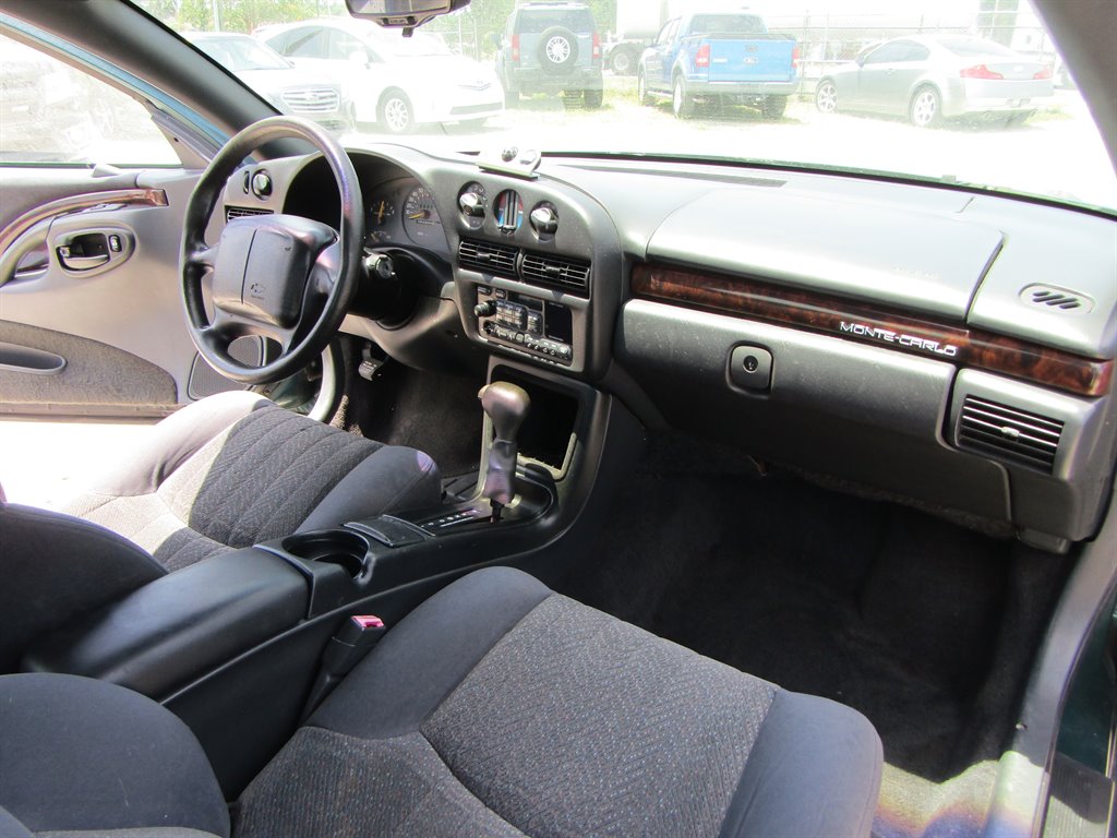 1997 Chevrolet Monte Carlo LS photo