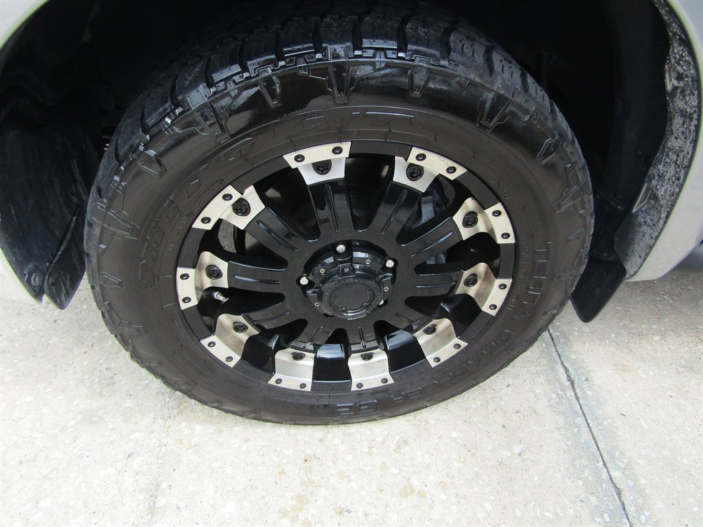 2012 Toyota Tundra - $18,999