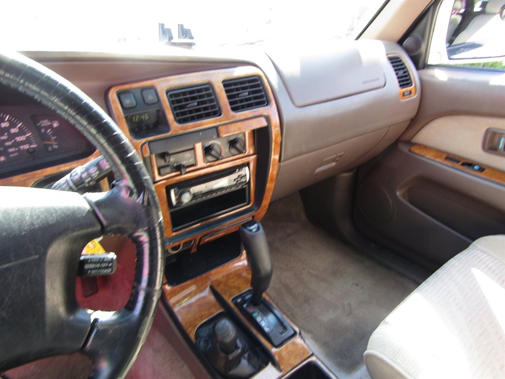 1998 Toyota 4Runner SR5 photo