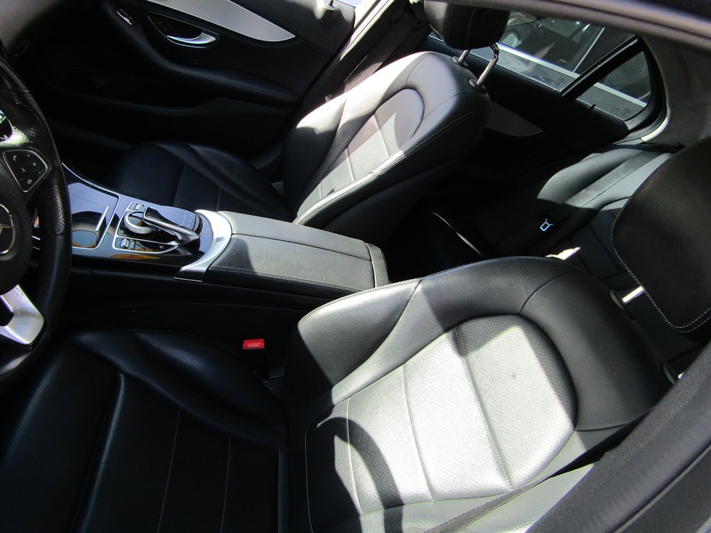 2016 Mercedes-Benz C-Class - $8,000