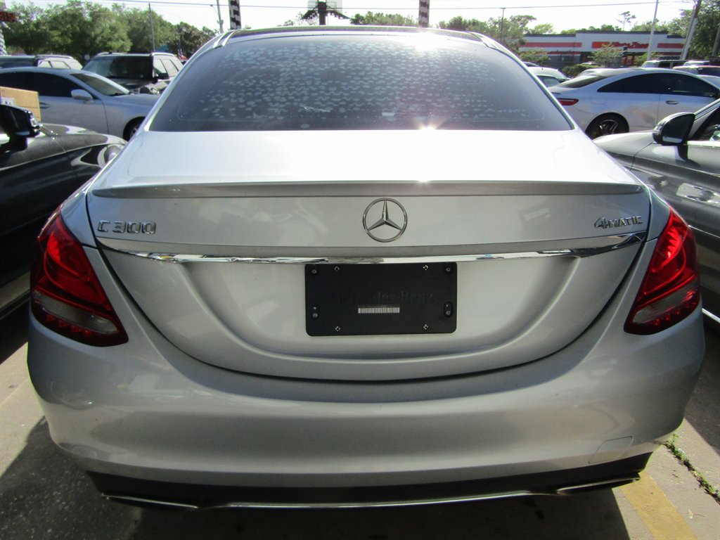 2016 Mercedes-Benz C-Class - $8,000