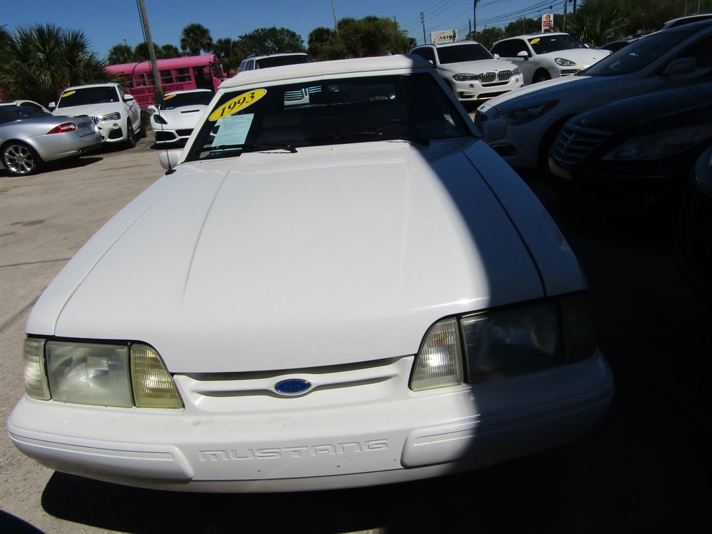 1993 Ford Mustang LX 5.0 photo