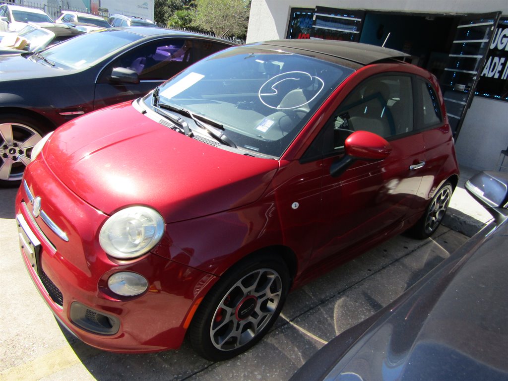 2012 FIAT 500 - $3,999