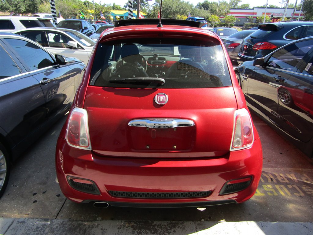 2012 FIAT 500 - $3,999