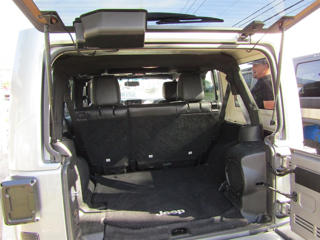 2014 Jeep Wrangler - $12,999