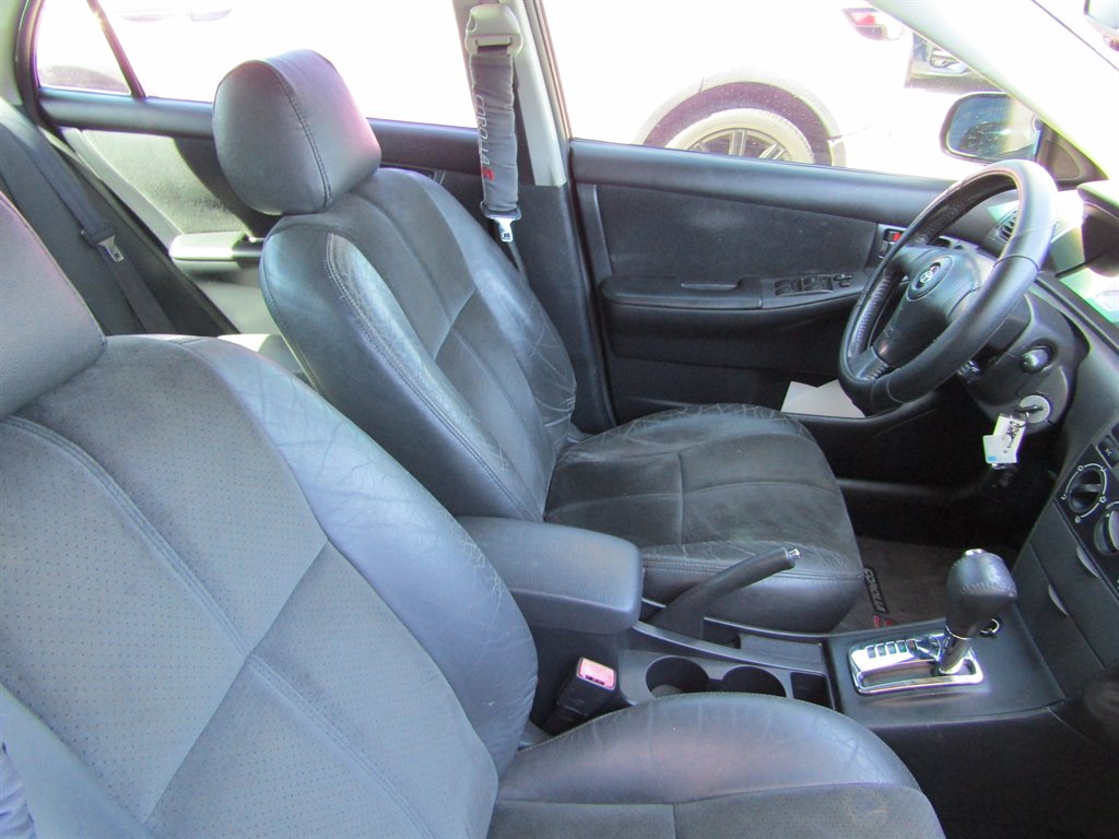 2003 Toyota Corolla CE photo