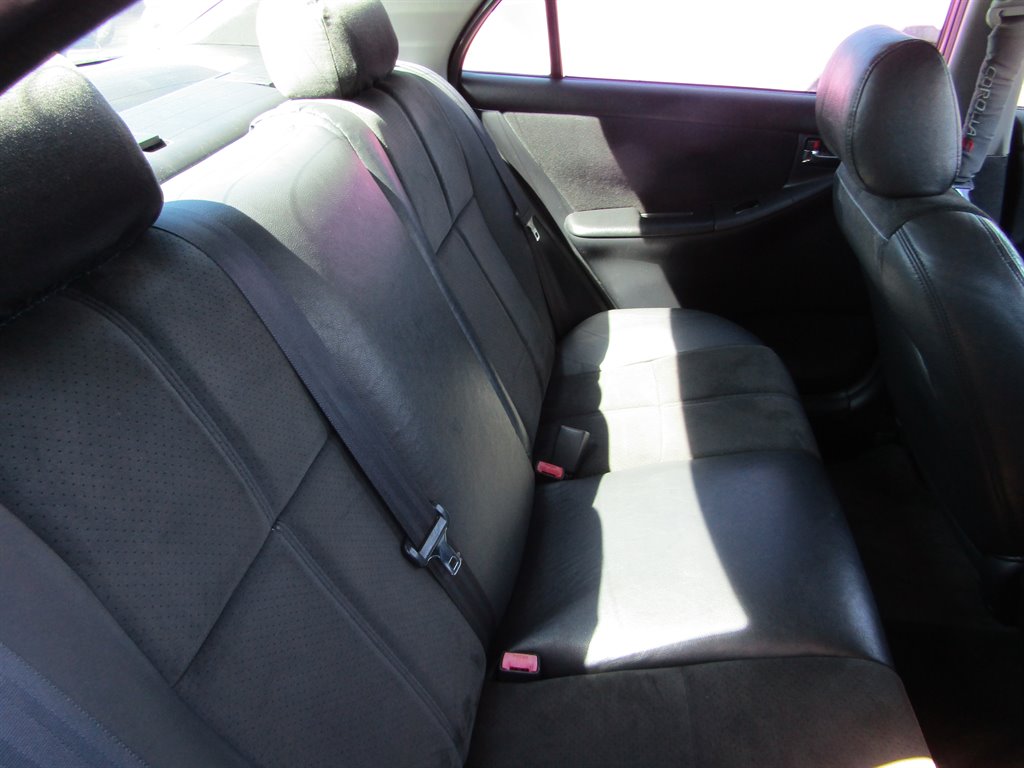 2003 Toyota Corolla CE photo
