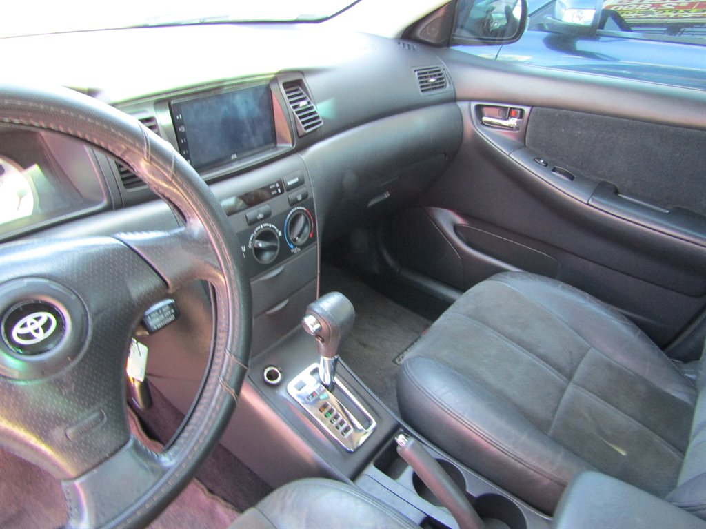 2003 Toyota Corolla CE photo