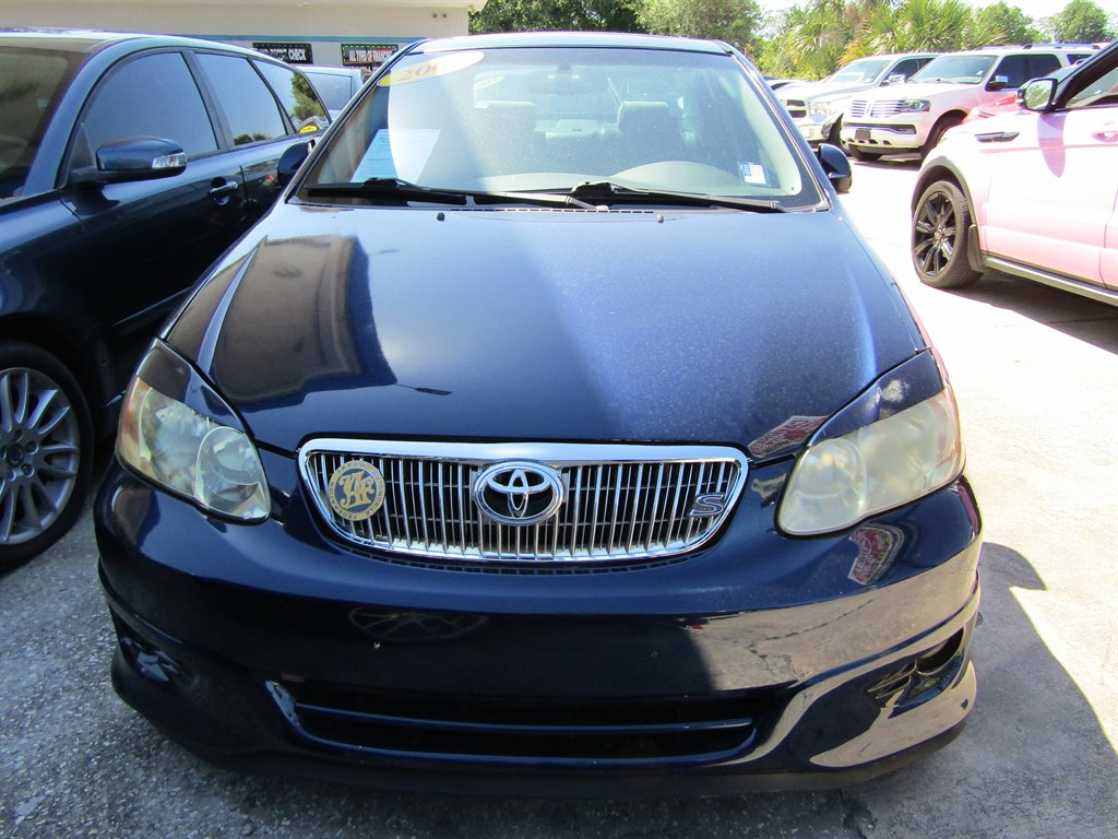 2003 Toyota Corolla CE photo