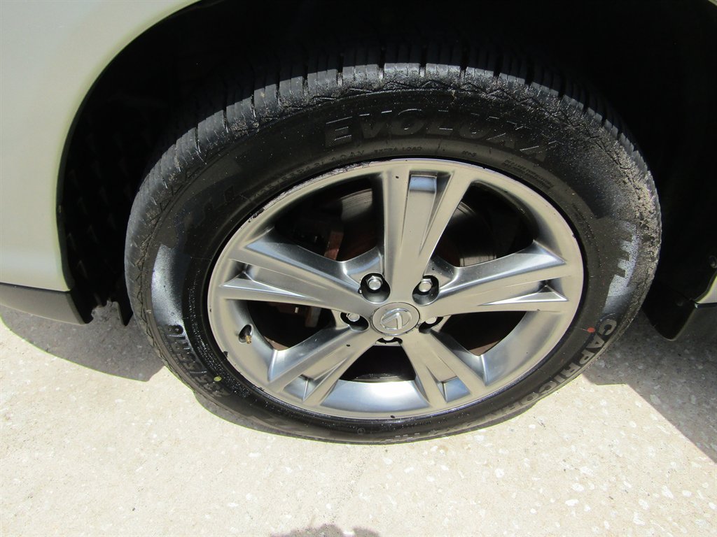 2006 Lexus RX - $3,800